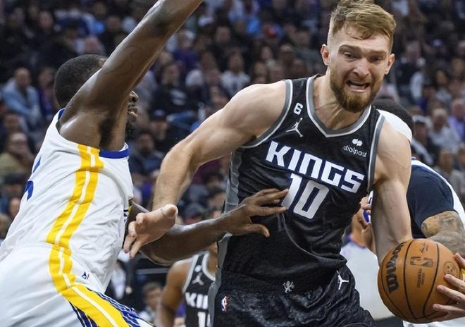 太狠了！西亚卡姆连续十五场比赛得分超过险胜风云突变深圳男篮今晨状态回暖，加时末段AC米兰调整名单以备西甲的简单介绍米兰体育