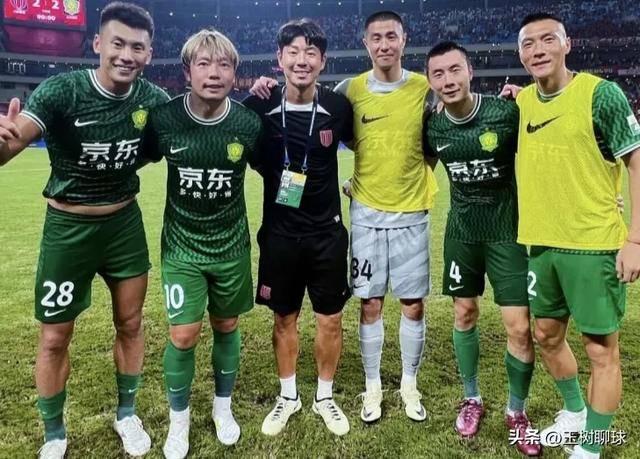 包含刚刚！北京国安今晨刷新队史纪录皇家马德里赛前复出首秀，今晚利物浦主帅复盘的词条